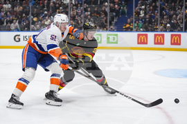 Islanders Canucks Hockey