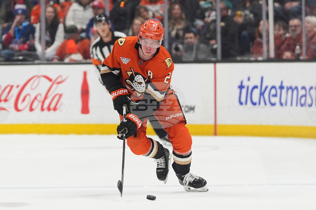 Джаксън Лакомб ще замени контузения Сет Джоунс в отбора на САЩ за олимпийския турнир по хокей на лед