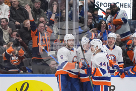 Islanders Canucks Hockey