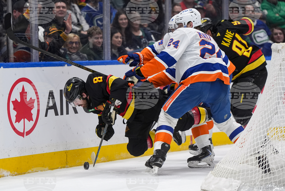 Islanders Canucks Hockey