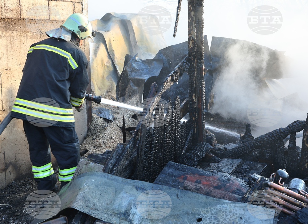 Варна - конна база „Фанагория“ - пожар