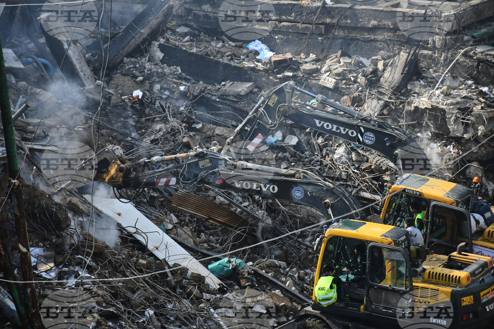 Pakistan Shopping Plaza Fire