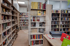 Варна - читалище „Васил Левски 1945“ - библиотека - китайски книжен кът