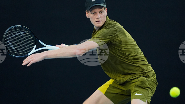 Яник Синер стартира с експресна победа защитата си на титлата на Откритото първенство на Австралия