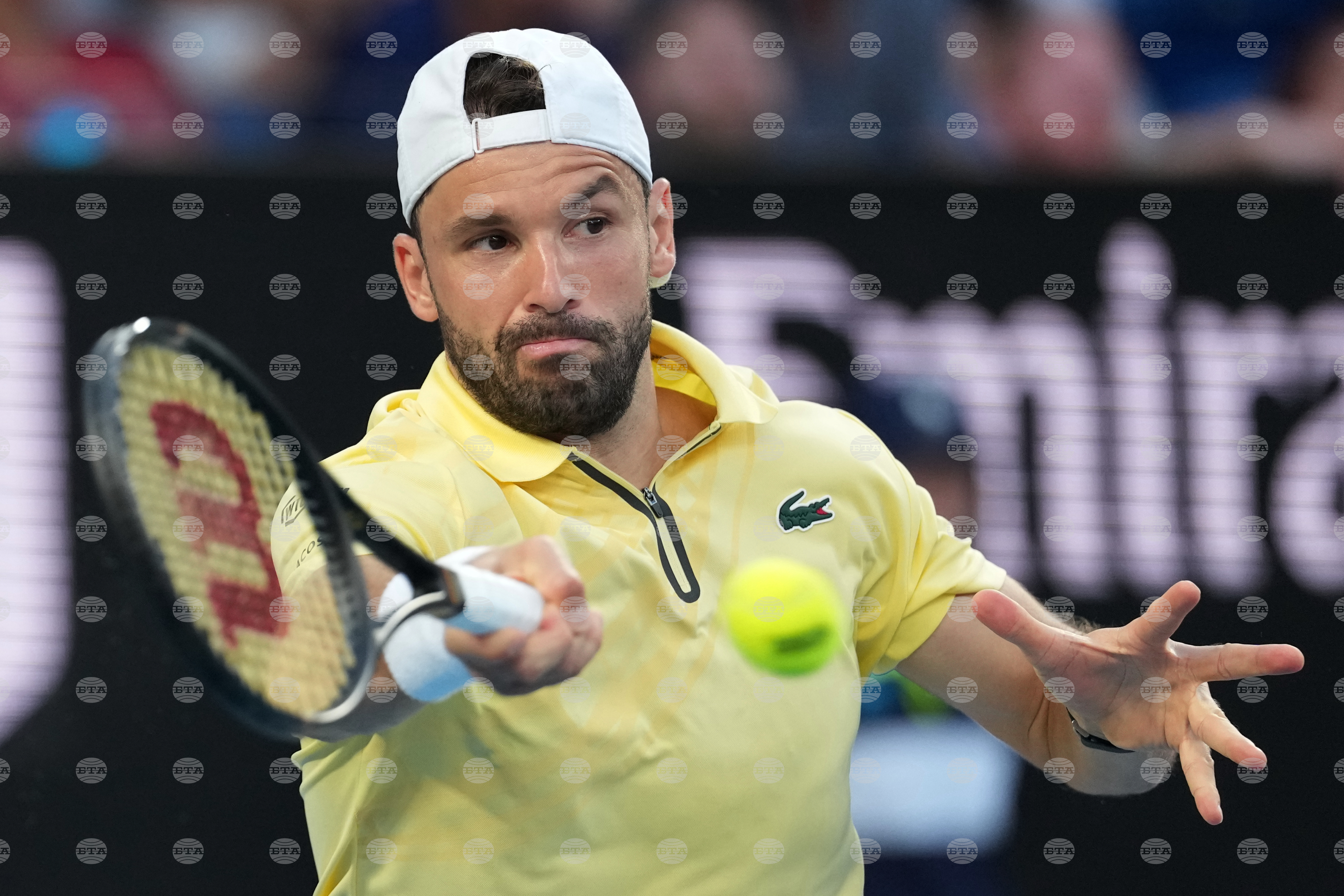 Григор Димитров загуби от Карен Хачанов във втория си мач на иновативния турнир по тенис в Ним