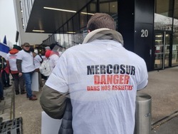 Франция - Страсбург - Европейски парламент - земеделци - протест