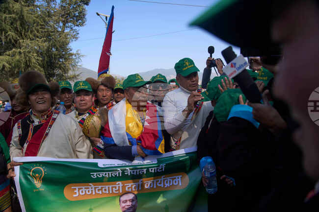 Непал започна предизборната кампания след кървавите протести от миналата година