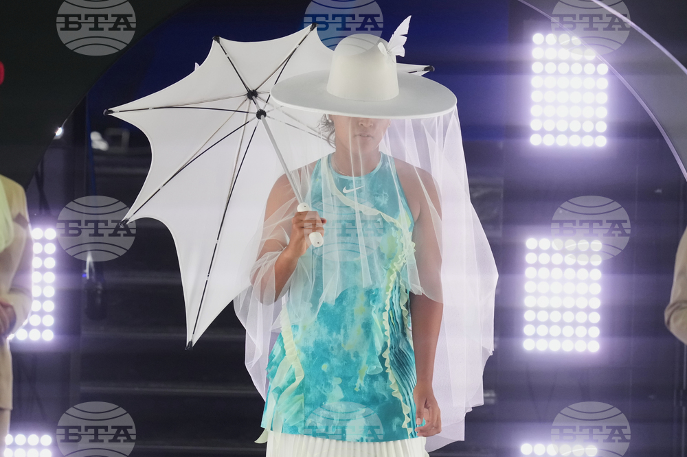 Белинда Бенчич и Наоми Осака продължават във втория кръг на Откритото първенство на Австралия по тенис