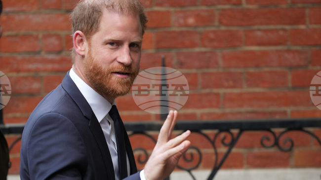 Принц Хари е станал мишена заради дързостта си да се изправи срещу британски вестник, каза адвокатът му