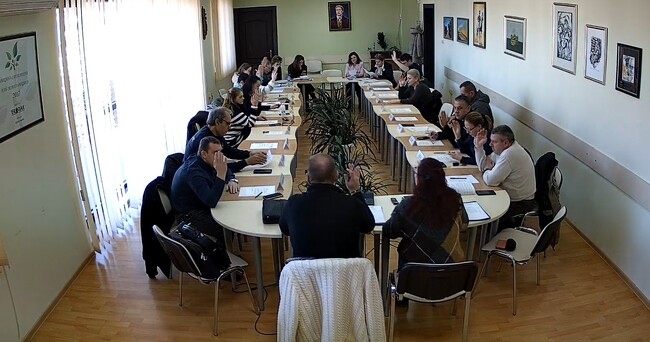 Общинският съвет в Свиленград прие допълнително споразумение за продължаване на социалната услуга "Топъл обяд"