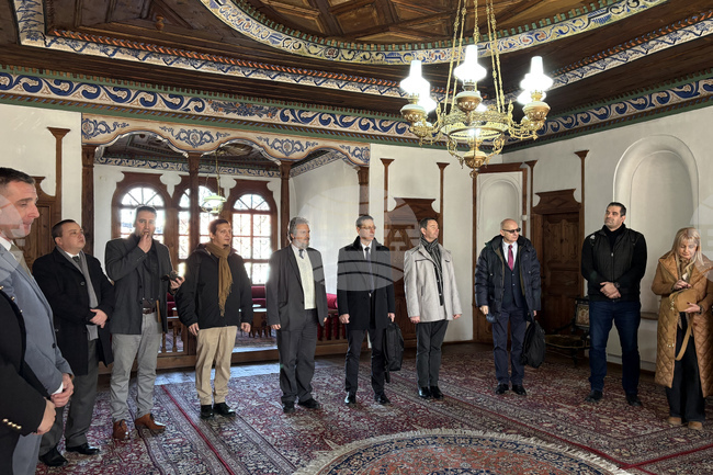 Унгарска делегация посети Сарафската къща в Самоков и се запозна с историята на региона 