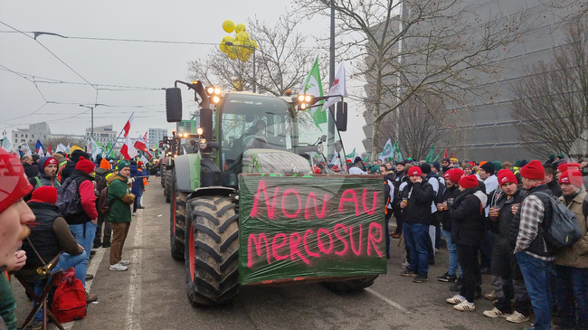 Франция - Страсбург - фермери - протест