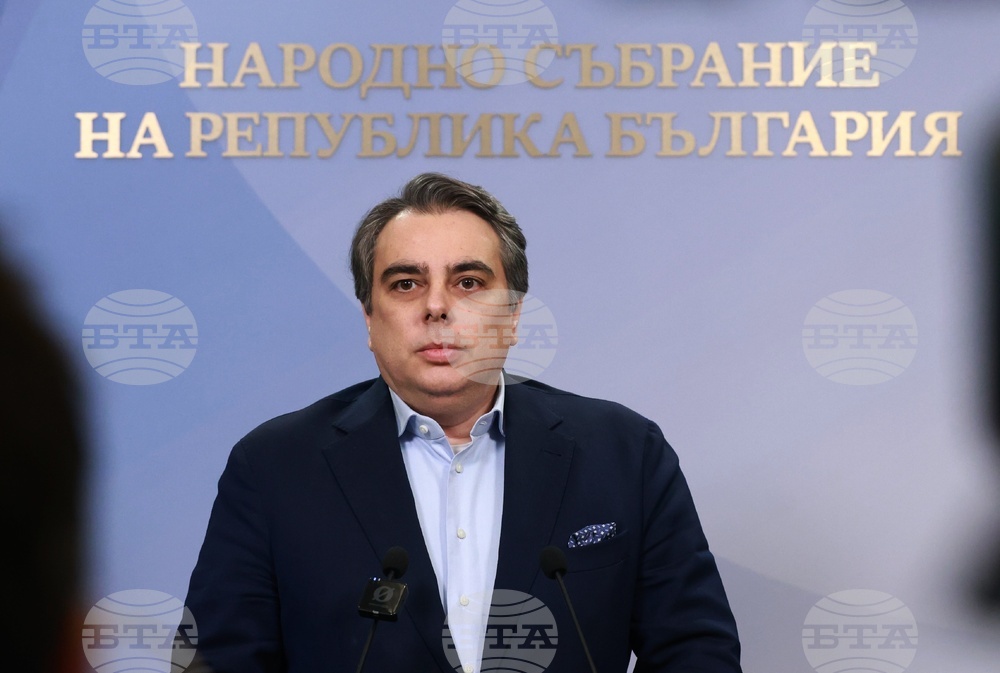 Асен Василев - брифинг