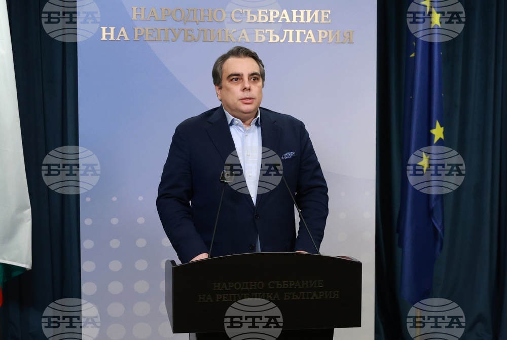 Асен Василев - брифинг