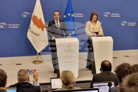 Франция - Страсбург - Европейски парламент - Никос Христодулидис - Роберта Мецола