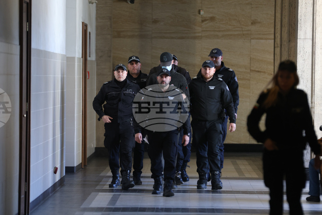 Съдебна палата - мярка за неотклонение - обир на инкасо автомобил