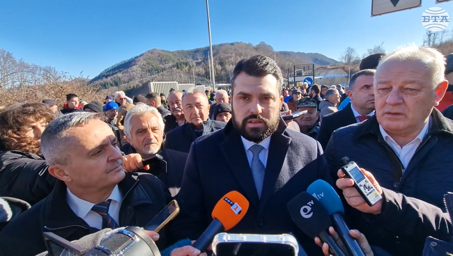 Президентството е било най-голямата и платена с данъците на хората политическа централа, каза външният министър в оставка Георг Георгиев