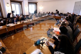 Народно събрание - Комисия по конституционни и правни въпроси- заседание