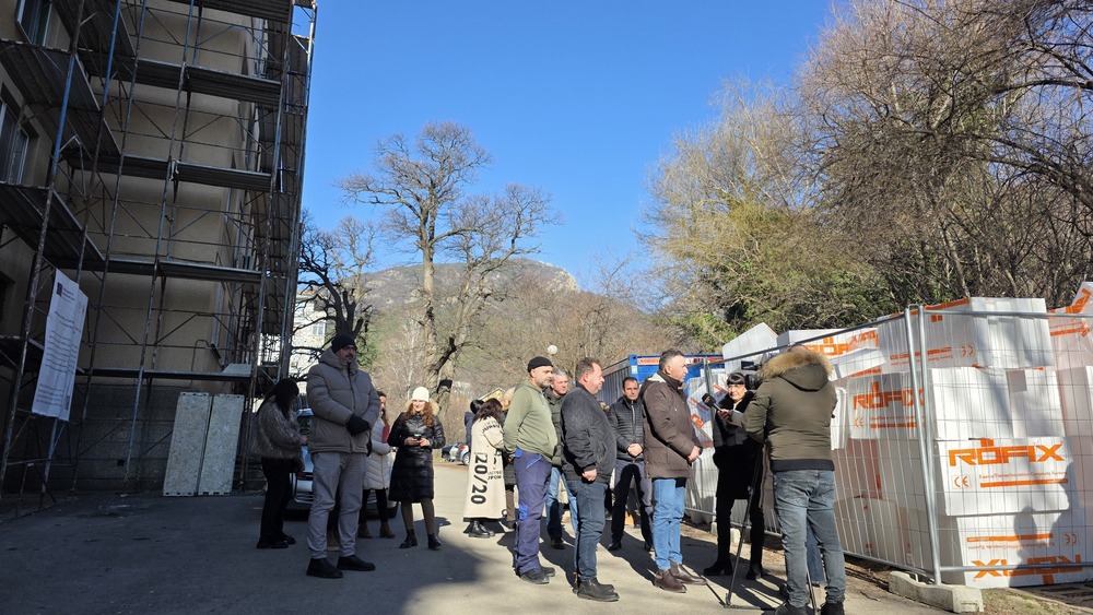 Започва санирането на 15 многофамилни сгради в Карлово 