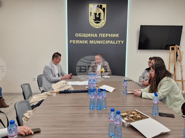 Постъпили са близо 1043 заявления от граждани за подмяна на отоплителни уреди по програма „За по-чист въздух в община Перник“