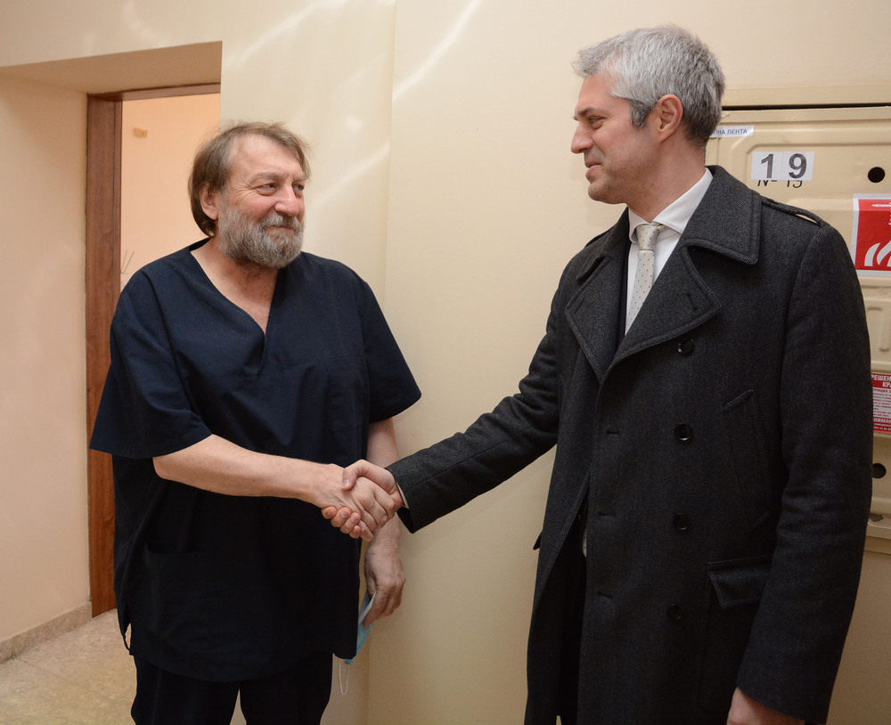 Varna Mayor Requests Financial Assistance from Health Ministry for St. Anna Hospital