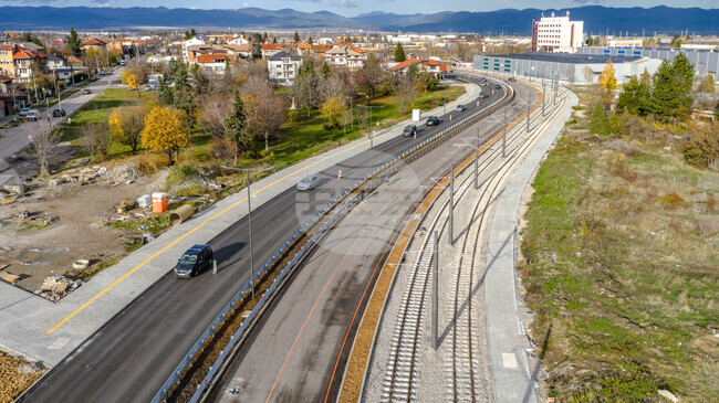 Инвестициите в трамвайната мрежа на София ще продължат и през 2026 г. с подготовка на нови проекти, посочиха от Столичната община