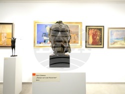 Галерия "Вежди" - изложба - „Големите на ХХ век“