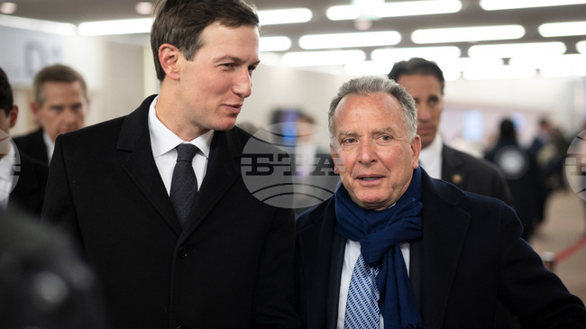 Специалните пратеници на Тръмп и Путин заявиха, че срещата им в Давос по въпроса за Украйна е била "много положителна" и "конструктивна" 