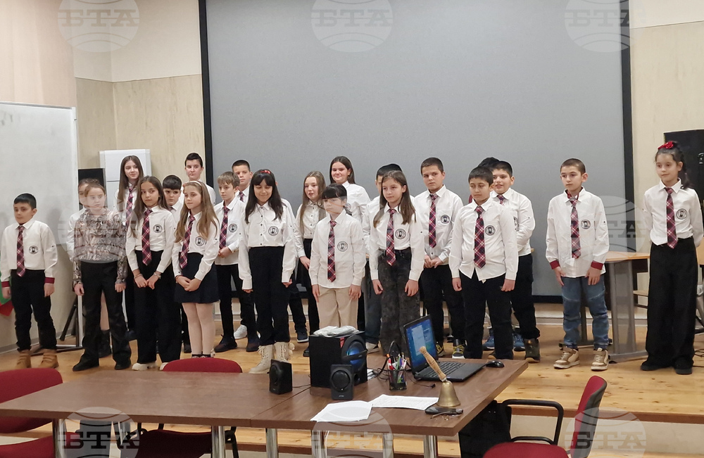 Търговище - ученическо честване - 180 години светско образование в България