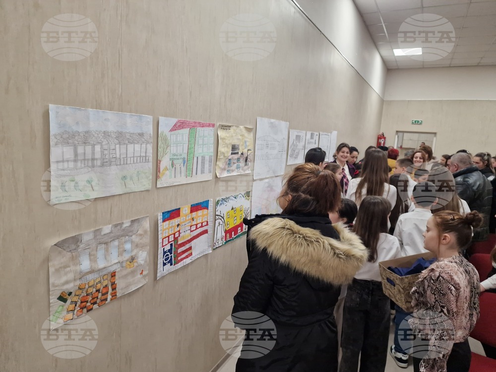 Търговище - ученическо честване - 180 години светско образование в България