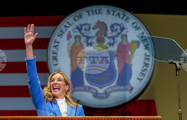 APTOPIX New Jersey Governor