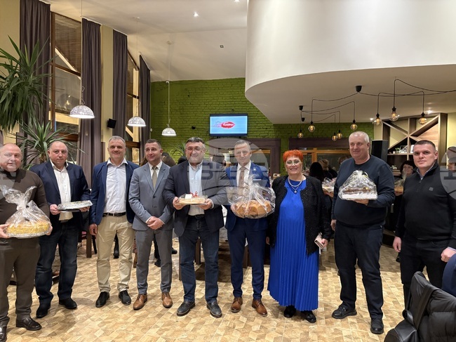 Самоков - благотворително събитие - Жени-ГЕРБ