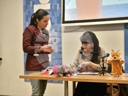 Елица Виденова - представяне на „Тази есен е лятно момиче"