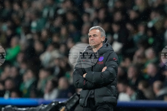 "Около Пари Сен Жермен винаги се шуми много и приемам това", заяви Луис Енрике след критиките на Усман Дембеле