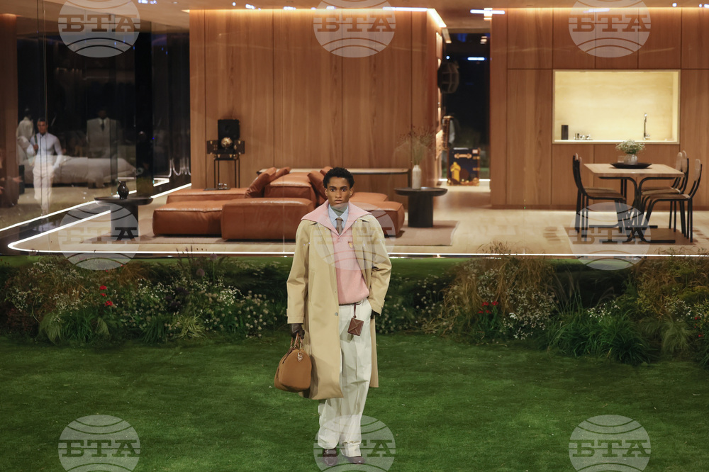 France Fashion Louis Vuitton F/W 26/27