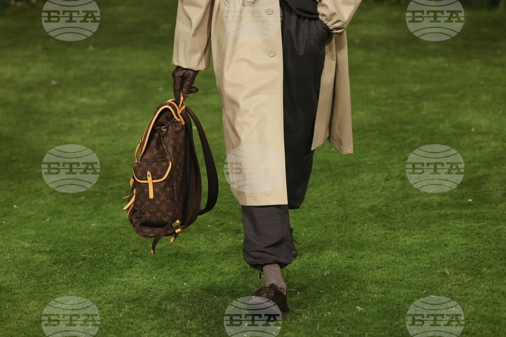 France Fashion Louis Vuitton F/W 26/27