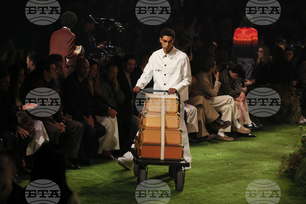 France Fashion Louis Vuitton F/W 26/27