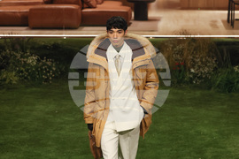 France Fashion Louis Vuitton F/W 26/27