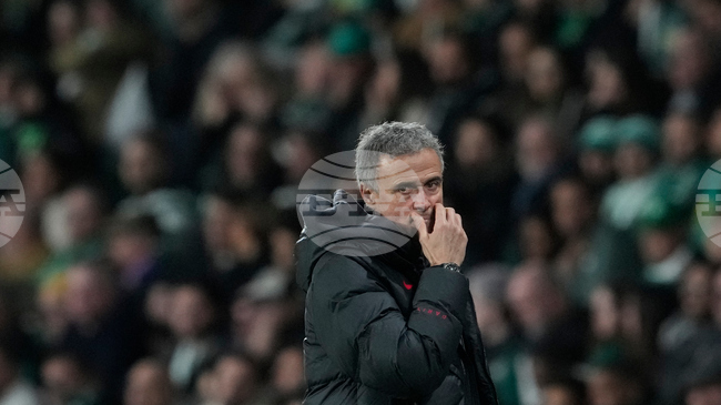 Футболът е шибан спорт, оплака се Луис Енрике след загубата на ПСЖ от Спортинг Лисабон