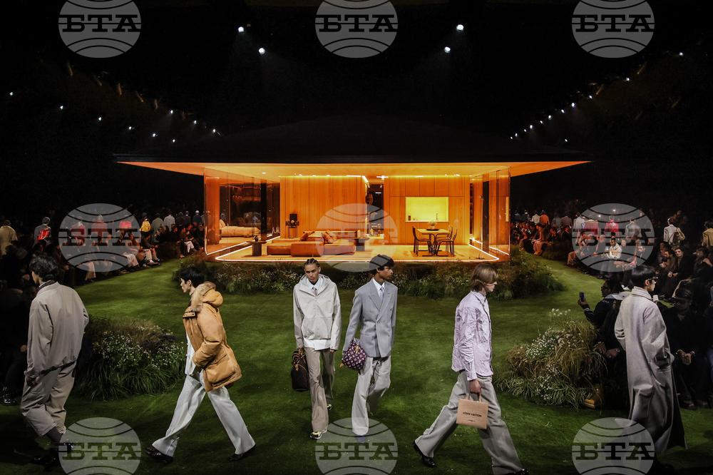 France Fashion Louis Vuitton F/W 26/27