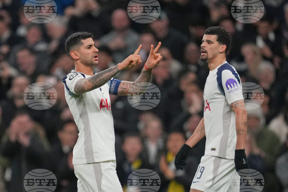 Франк потвърди, че Ромеро остава капитан на Тотнъм