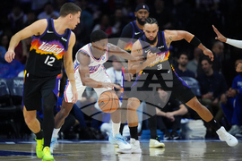 Suns 76ers Basketball