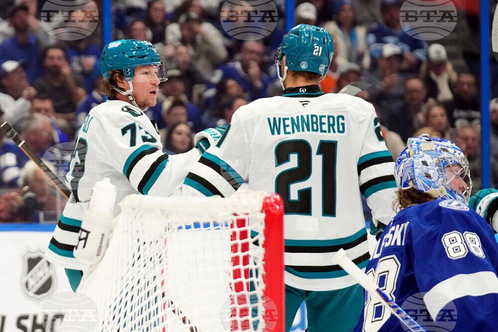 Sharks Lightning Hockey