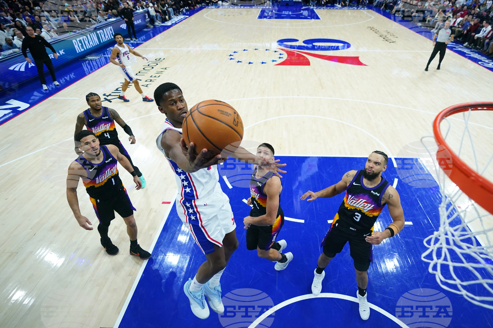 Suns 76ers Basketball