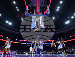 Suns 76ers Basketball