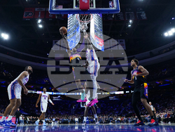 Suns 76ers Basketball