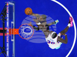 Suns 76ers Basketball