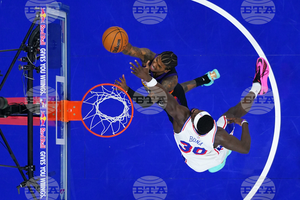 Suns 76ers Basketball