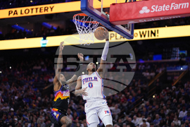 Suns 76ers Basketball