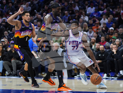 Suns 76ers Basketball